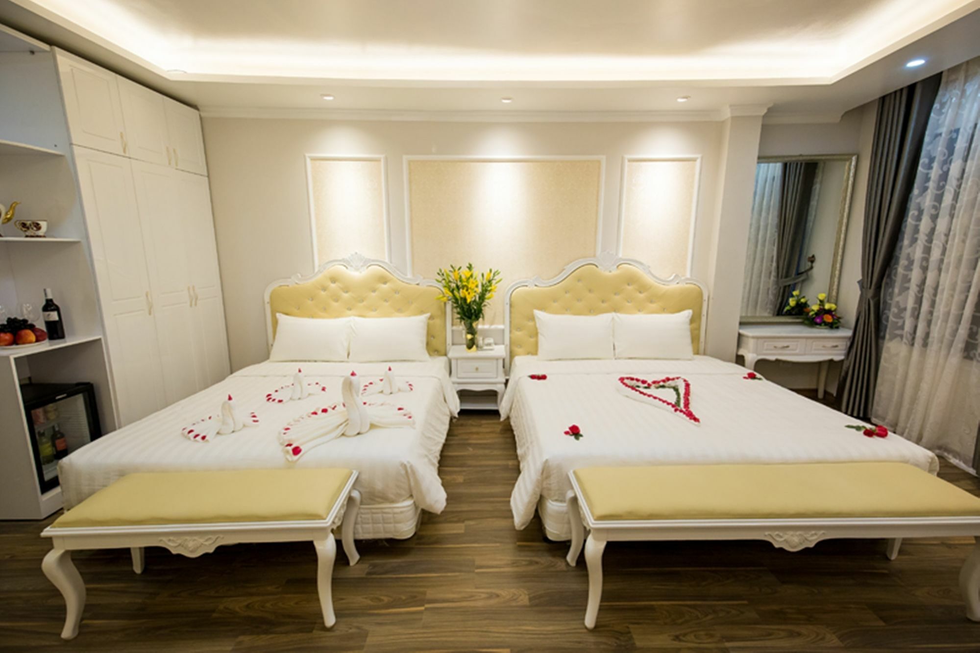 Little Hanoi Deluxe Hotel Exteriör bild