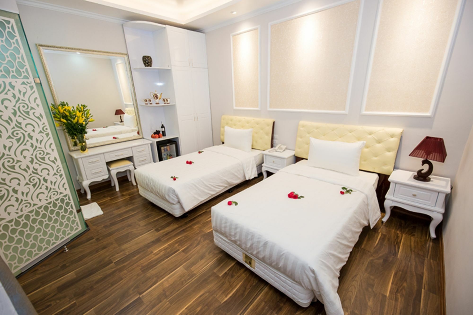 Little Hanoi Deluxe Hotel Exteriör bild